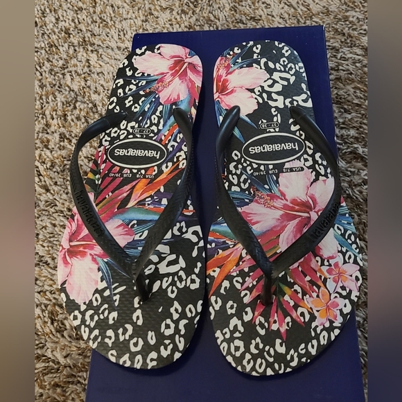 Havaianas Black and Pink Floral Sandals SIZE 37-38 Womens. Brand New W/O Tags - Picture 2 of 4